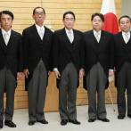 Renuncian cuatro ministros de Japón por sobornos