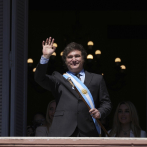 Argentina no renovará 5,000 contratos públicos y revisará un millón de planes sociales