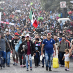 Una caravana de 7,000 migrantes avanza por el sur de México