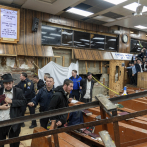 Descubrimiento de túnel secreto en una sinagoga de Nueva York desata pelea entre policías y judíos