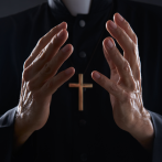 Detienen a sacerdote polaco que organizó una orgía y drogó a un prostituto