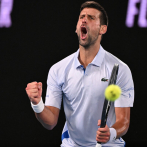 Novak Djokovic necesita de 4 horas para vencer a jovencito de 18 años