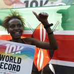 Agnes Jebet pulveriza el récord del mundo de 10K en Valencia