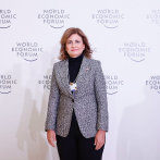 Transparencia garantiza la estabilidad y atrae inversión, afirma Raquel Peña en Davos