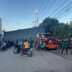 Los bloqueos de vías obstruyen negocios de haitianos en mercado binacional