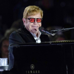 Elton John entra al club 