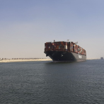 La navegación en el canal de Suez se reduce un 30 % en enero por la crisis del mar Rojo