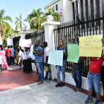 Padres de familia claman por auxilio ante precarias condiciones en la Escuela Juan Bosch Gaviño