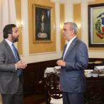 Ejecutivo de Fuente Cigar se reúne con el presidente Abinader