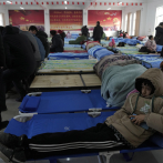 Miles deben dejar sus casas tras el gran terremoto en el oeste de China