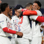 Panamá deja tendido a México y deja su foja en 2-0