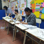 El Salvador: Empieza el recuento de papeletas tras el cierre de los colegios electorales