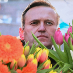 Madre de Alexéi Navalni exige a Putin que le entregue el cuerpo de su hijo