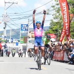 José Castillo triunfa y es líder de la Vuelta