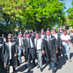 Abogados marchan en reclamo de la destitución del comandante de la policía en Neyba