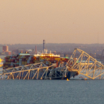 Cae un puente en Baltimore tras choque de un barco carguero
