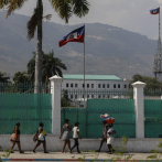 El Palacio Nacional de Haití está bajo ataque de hombres armados