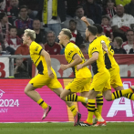 Borussia vence 2-0 al Bayern en el “Clásico” y le facilita al Leverkusen el camino al título
