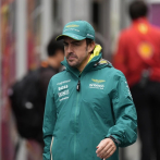 Fernando Alonso y Aston Martin acuerdan un contrato multianual