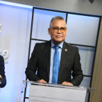 Carlos Peña promete crear 500,000 empleos anuales si gana la presidencia