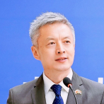 Inyectar fuerzas de la civilización al desarrollo pacífico del mundo