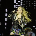 Fan demanda a Madonna por considerar su show demasiado “pornográfico”