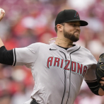 Candelario jonronea en revés de los Diamondbacks ante los Rojos