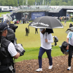 Scheffler, arrestado fuera del PGA Championship; regresa y sube en la clasificación