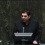 Presidente iraní en funciones se dirige al parlamento tras muerte de su predecesor