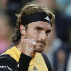 Tsitsipas avanza a la cuarta ronda del Abierto de Francia