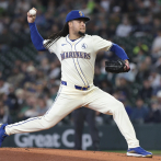 Luis Castillo brilla en la lomita y Seattle barre a Angelinos