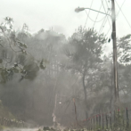 Se registra fuerte ventarrón con granizadas en Jarabacoa