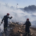 Turquía sigue luchando contra incendios forestales y una ola de calor