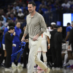 Lakers contratan al exjugador JJ Redick como nuevo entrenador, según fuentes de Prensa Asociada