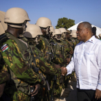 Conille visita la base de las tropas de Kenia
