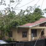 Huracán Beryl deja al menos un muerto y destrucción en su paso por San Vicente y Granadinas