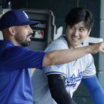 Doblete productor de Ohtani en novena entrada ayuda a Dodgers a remontar