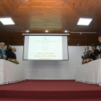 Declaran maestros de la medicina a cuatro profesionales de la salud