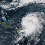 Huracán Ernesto toca tierra en las Bermudas