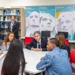 Blinken se reunió con estudiantes del Programa de Inglés de Inmersión