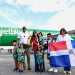 Al Horford llega a RD con trofeo de campeón de la NBA