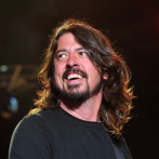 Cantante de Foo Fighters revela tuvo una hija fuera de su matrimonio y pide perdón a su esposa