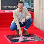 Ewan McGregor revela su estrella en el Paseo de la Fama