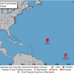 Huracán Kirk es categoría 4 y junto a tormenta Leslie avanzan en aguas abiertas del Atlántico