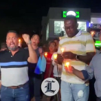 Familiares de Altagracia Trinidad encienden velas pidiendo justicia