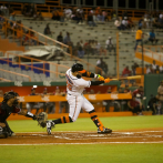 Toros ganan tercero seguido con jonrón de Rivera y hermético bullpen