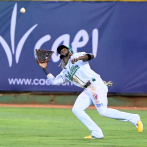 Raimel Tapia decide para las Estrellas Orientales que se imponen 2-1 a las Águilas Cibaeñas