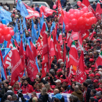 Trabajadores marchan en Italia para exigir mejores salarios y servicios