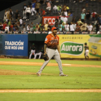 Fernando Abad, con bases llenas sin out, hace cero y preserva triunfo Toros