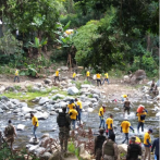 Privados de libertad plantan alrededor de 16 mil árboles en cuenca del río Nizao